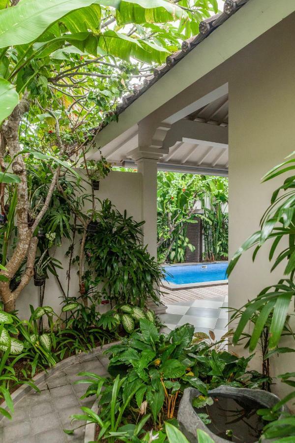 Villa Seni Seminyak  Exterior photo