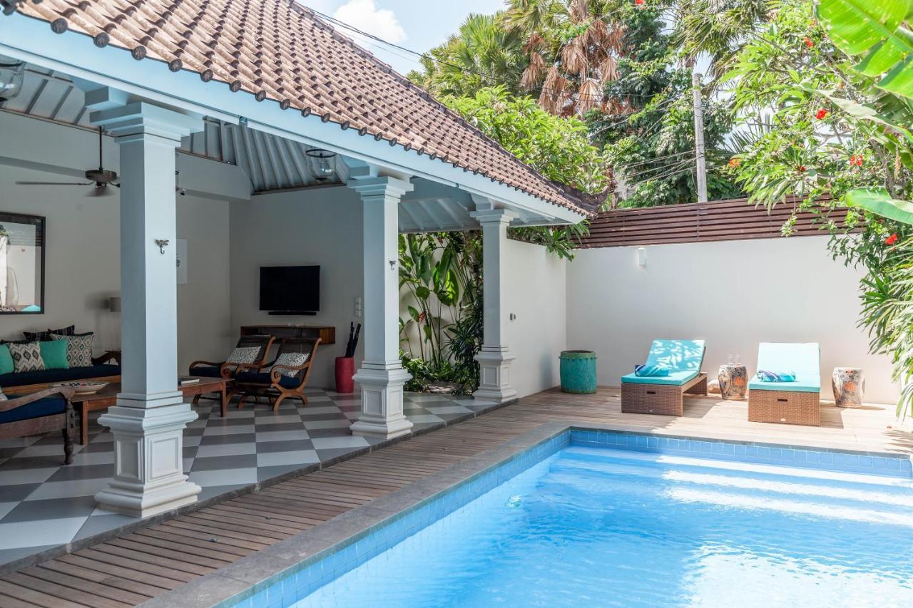 Villa Seni Seminyak  Exterior photo